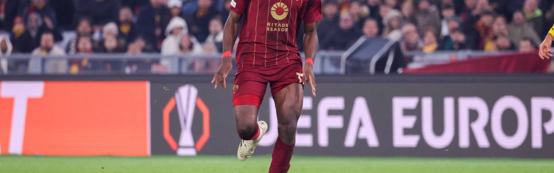 国米引进科内将导致中场调整 阿斯拉尼与泽林斯基或离队