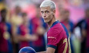 九游体育平台-世体：奥尔莫因伤缺席未来三场比赛，能否赶上对阵多特首回合存疑