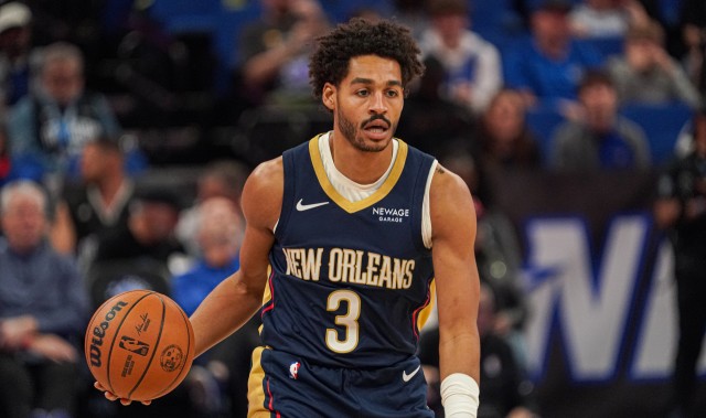 九游体育-两分准三分铁！普尔半场10投4中&amp;三分4中0 拿到10分1板2助1断