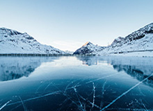 九游体育-【直播】Creme：Doinb中路理解比较好；JKL拿MVP替他高兴